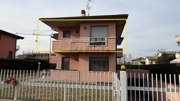 appartamento a Desenzano del Garda in zona San Martino della Battaglia