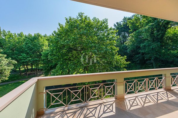 appartamento in vendita a Desenzano del Garda