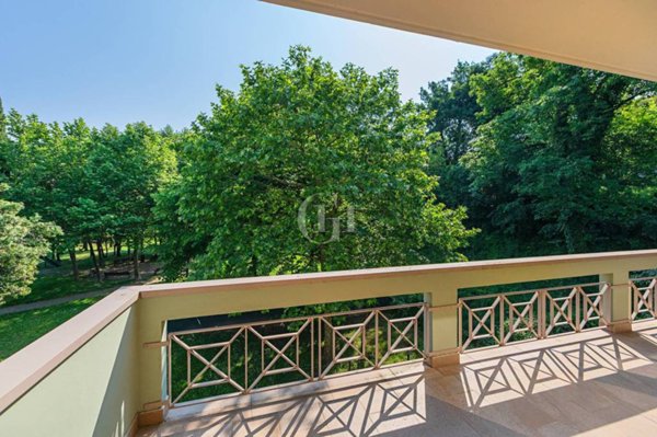 appartamento in vendita a Desenzano del Garda