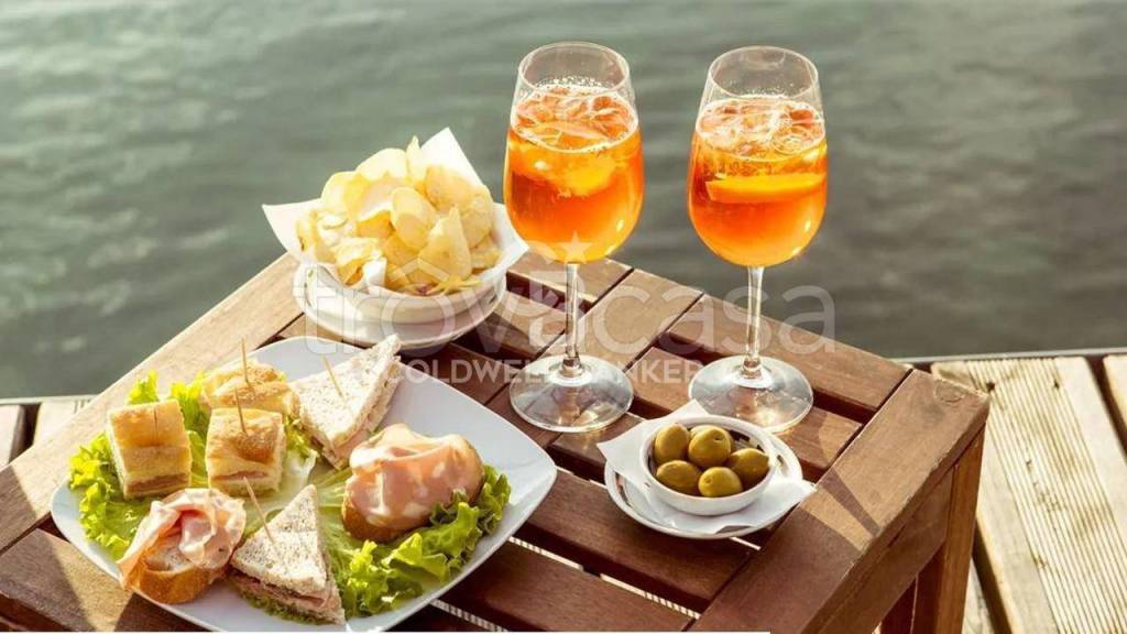 negozio in vendita a Desenzano del Garda