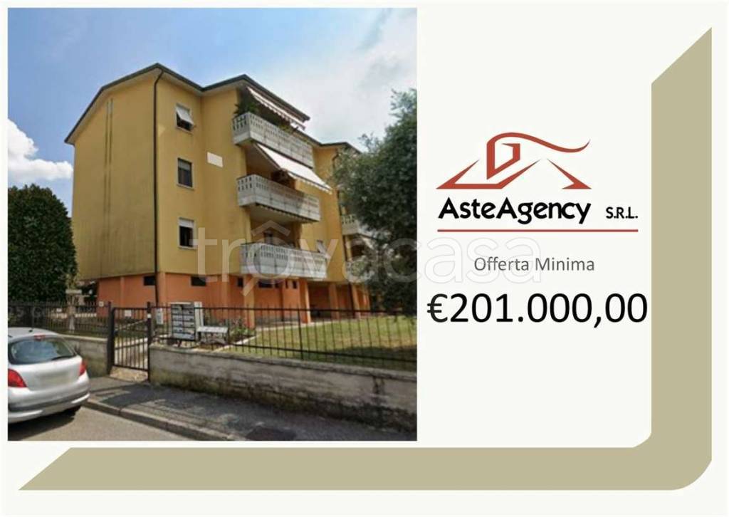 appartamento in vendita a Desenzano del Garda