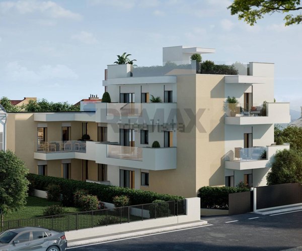 appartamento in vendita a Desenzano del Garda