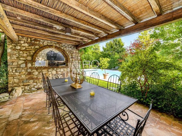 casa indipendente in vendita a Desenzano del Garda