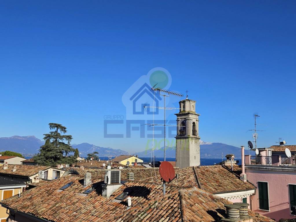 appartamento in vendita a Desenzano del Garda