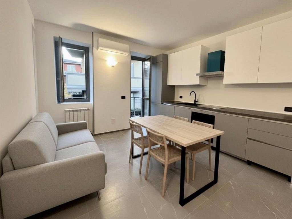 appartamento in vendita a Desenzano del Garda