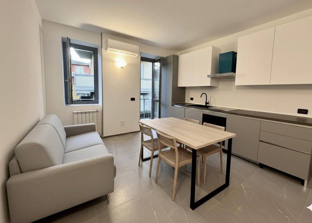 appartamento in vendita a Desenzano del Garda