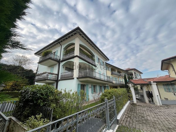 appartamento in vendita a Desenzano del Garda