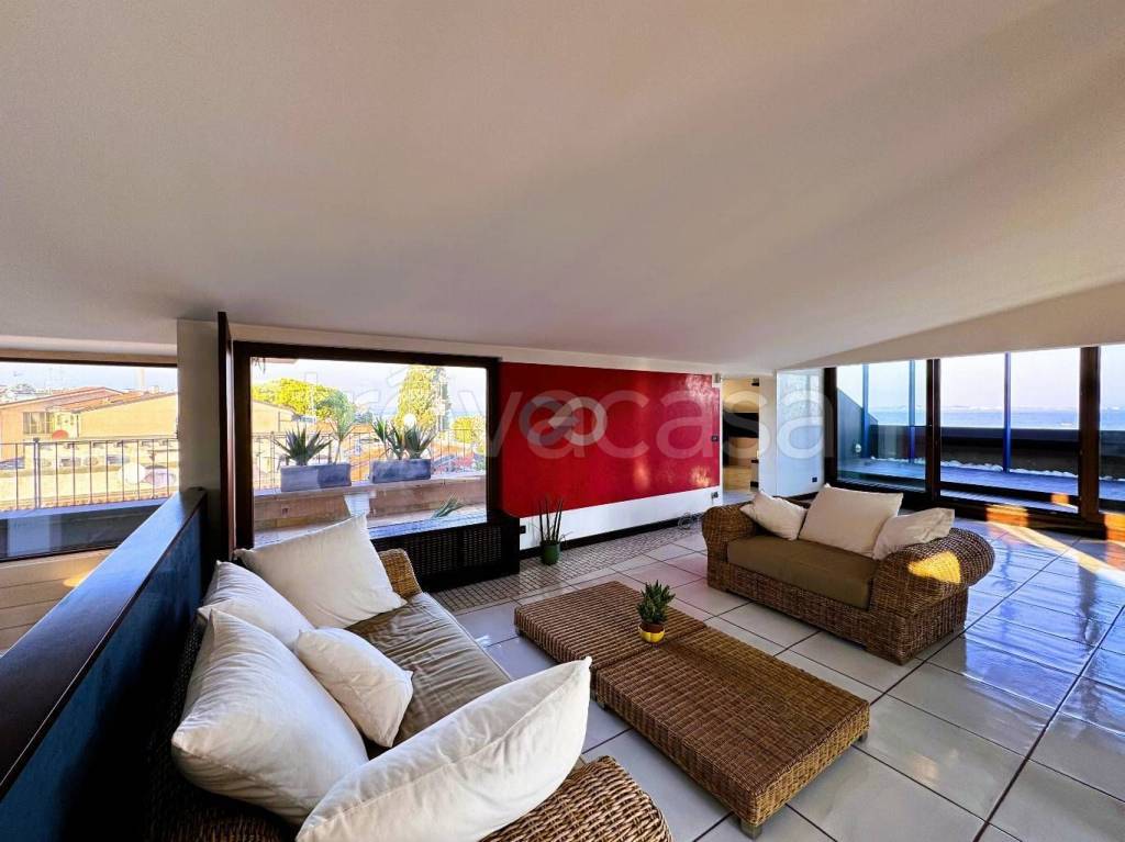 appartamento in vendita a Desenzano del Garda