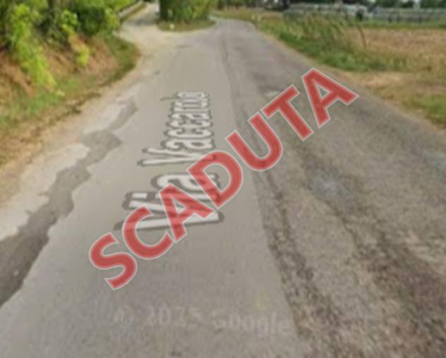 casale in vendita a Desenzano del Garda in zona Vaccarolo