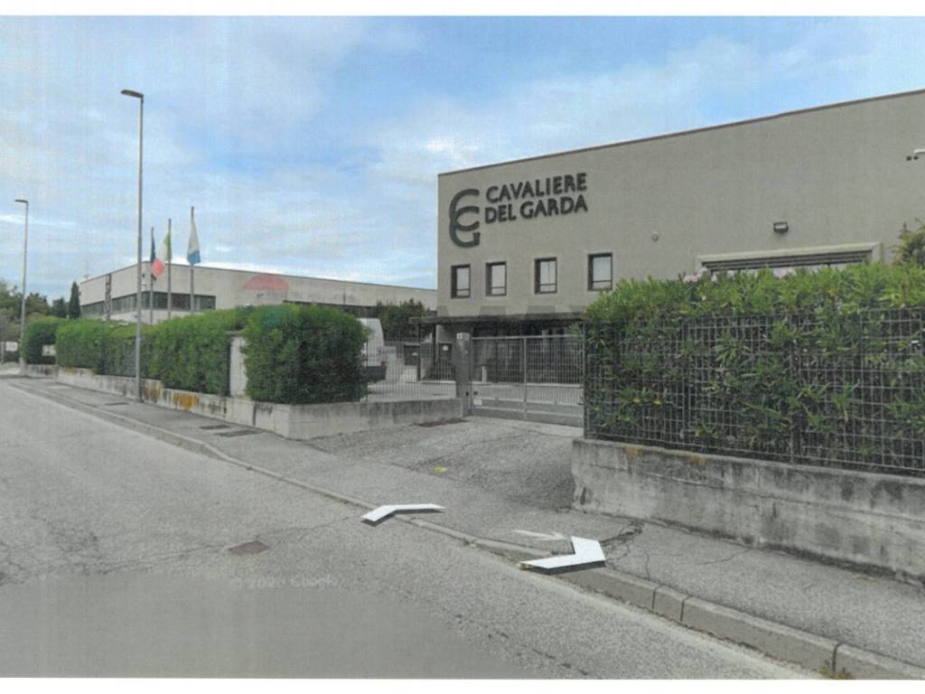 capannone in vendita a Desenzano del Garda