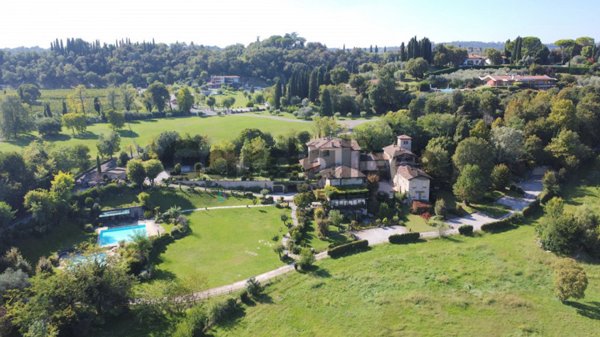 appartamento in vendita a Desenzano del Garda