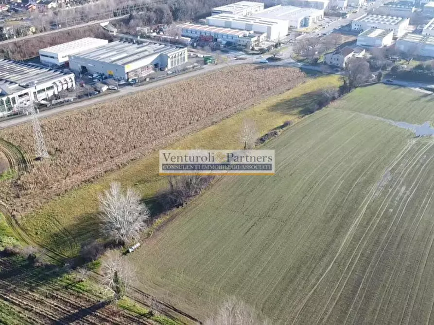 casa indipendente in vendita a Desenzano del Garda in zona Rivoltella