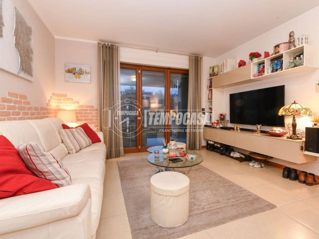 appartamento in vendita a Desenzano del Garda