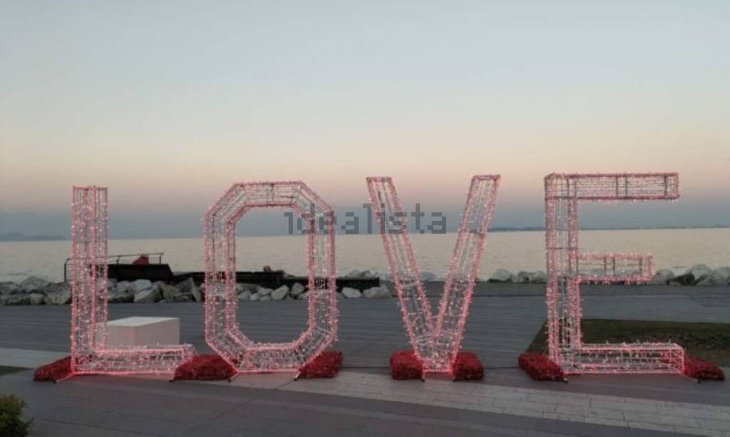 negozio in vendita a Desenzano del Garda