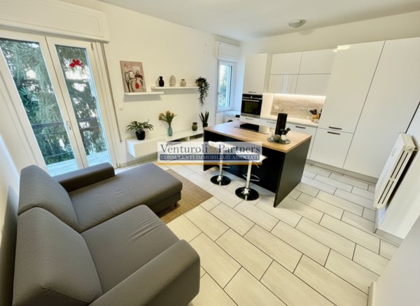 appartamento in vendita a Desenzano del Garda