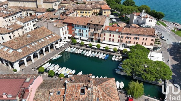 appartamento in vendita a Desenzano del Garda