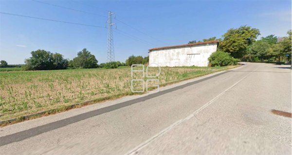 casa indipendente in vendita a Desenzano del Garda in zona Rivoltella