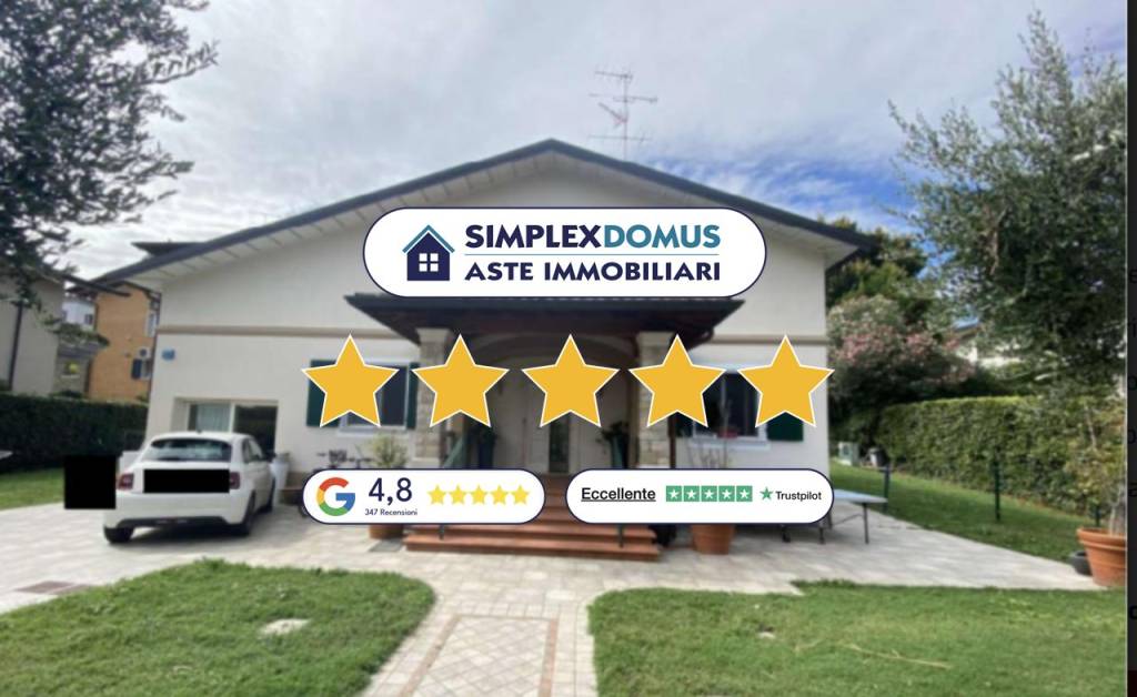 casa indipendente in vendita a Desenzano del Garda