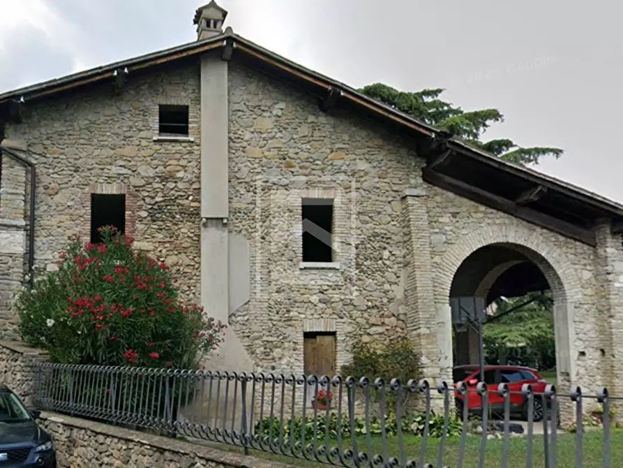 casa indipendente in vendita a Desenzano del Garda