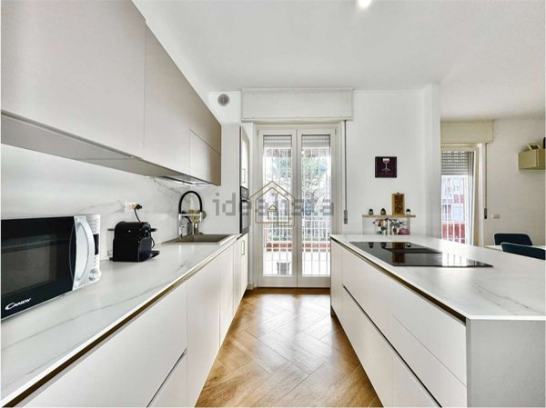 appartamento in vendita a Desenzano del Garda