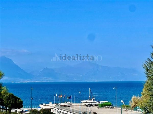 appartamento in vendita a Desenzano del Garda
