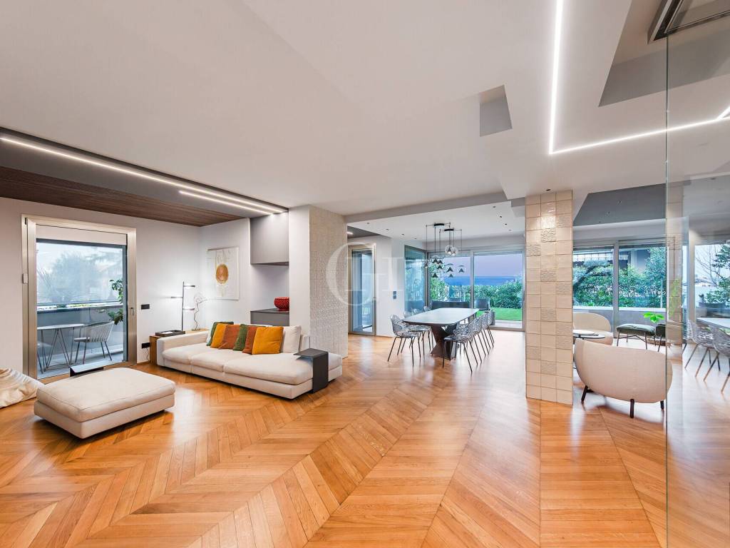 appartamento in vendita a Desenzano del Garda