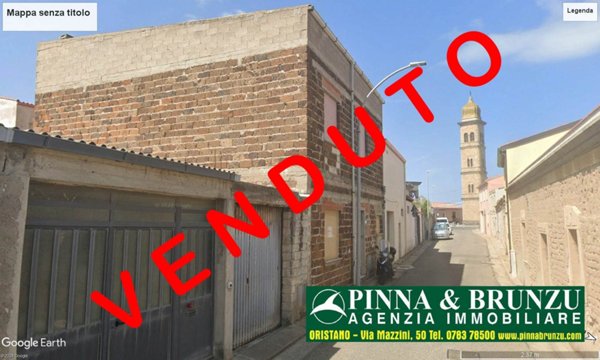 casa indipendente in vendita a Desenzano del Garda in zona San Pietro