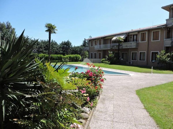 appartamento in vendita a Desenzano del Garda