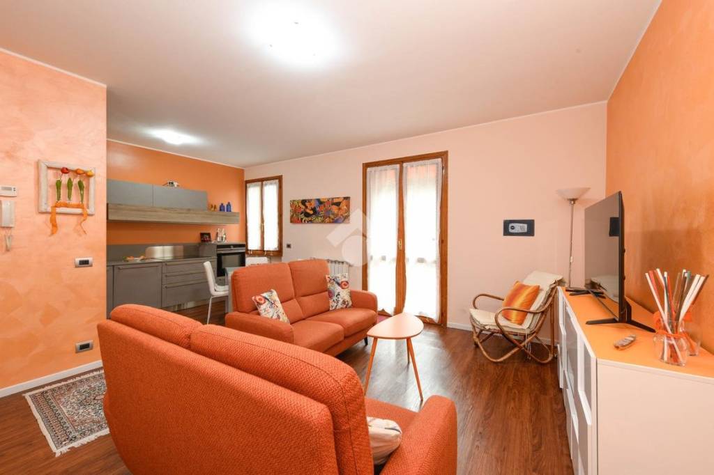 appartamento in vendita a Desenzano del Garda