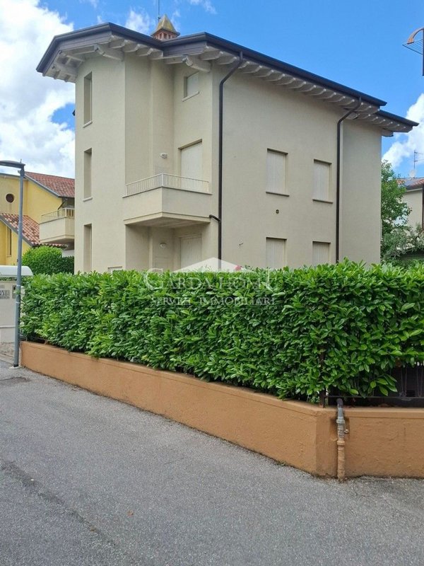 appartamento in vendita a Desenzano del Garda