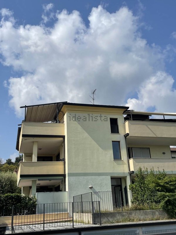 appartamento in vendita a Desenzano del Garda