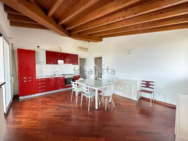 appartamento in vendita a Desenzano del Garda