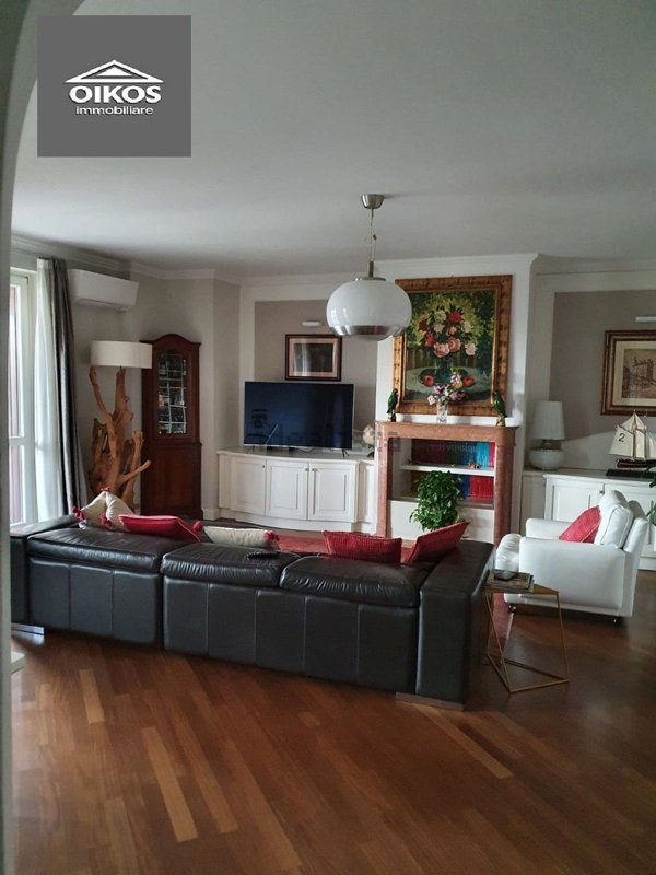 appartamento in vendita a Desenzano del Garda