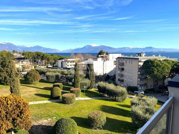 appartamento in vendita a Desenzano del Garda