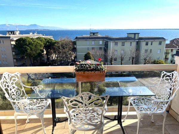 appartamento in vendita a Desenzano del Garda