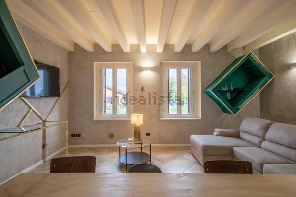 appartamento in vendita a Desenzano del Garda