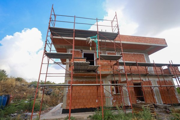 casa indipendente in vendita a Desenzano del Garda in zona San Pietro