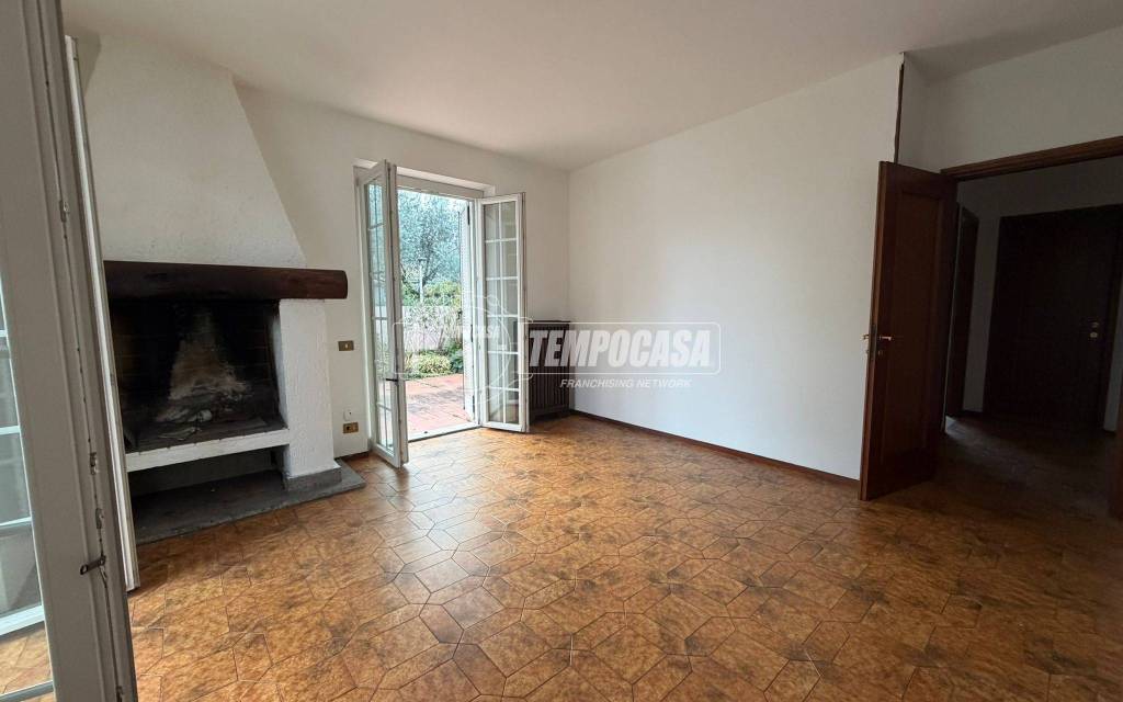 appartamento in vendita a Desenzano del Garda