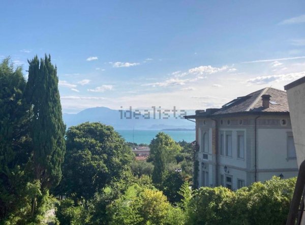 appartamento in vendita a Desenzano del Garda