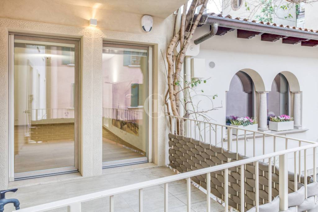 appartamento in vendita a Desenzano del Garda