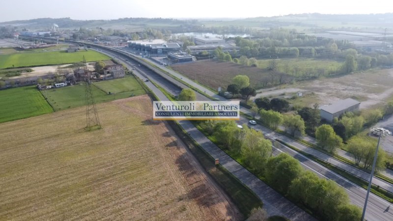 terreno agricolo in vendita a Desenzano del Garda