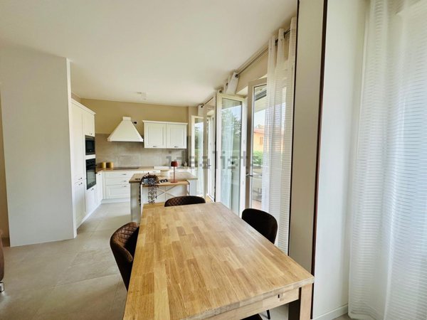 appartamento in vendita a Desenzano del Garda