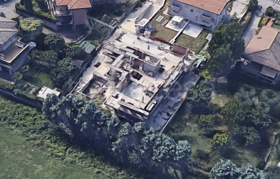 terreno edificabile in vendita a Desenzano del Garda in zona Rivoltella
