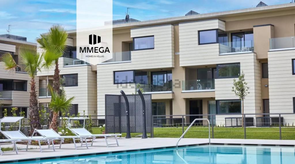 appartamento in vendita a Desenzano del Garda in zona Rivoltella