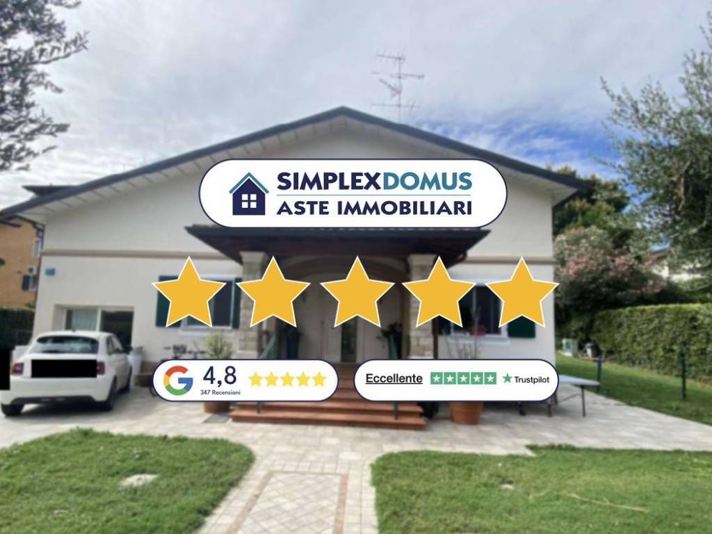 casa indipendente in vendita a Desenzano del Garda