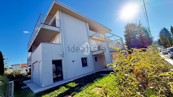 appartamento in vendita a Desenzano del Garda