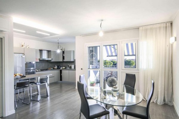 appartamento in vendita a Desenzano del Garda