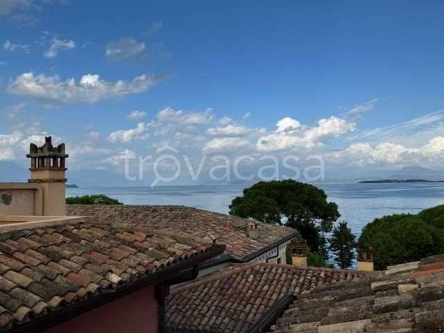 appartamento in vendita a Desenzano del Garda