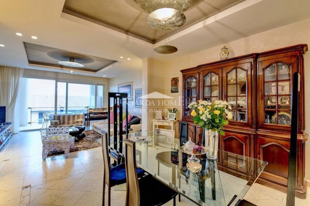 appartamento in vendita a Desenzano del Garda