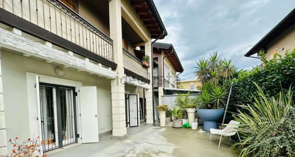 appartamento in vendita a Desenzano del Garda